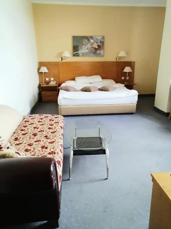 Aqaba Gulf Hotel 4*,